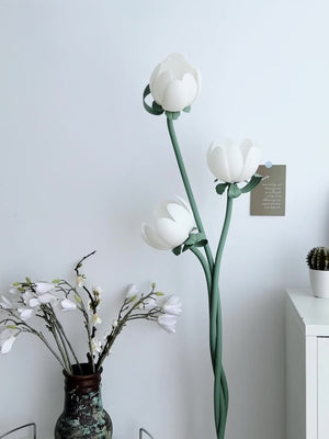 Magnolia Floor Lamp - Adjustable Height, USB-Powered