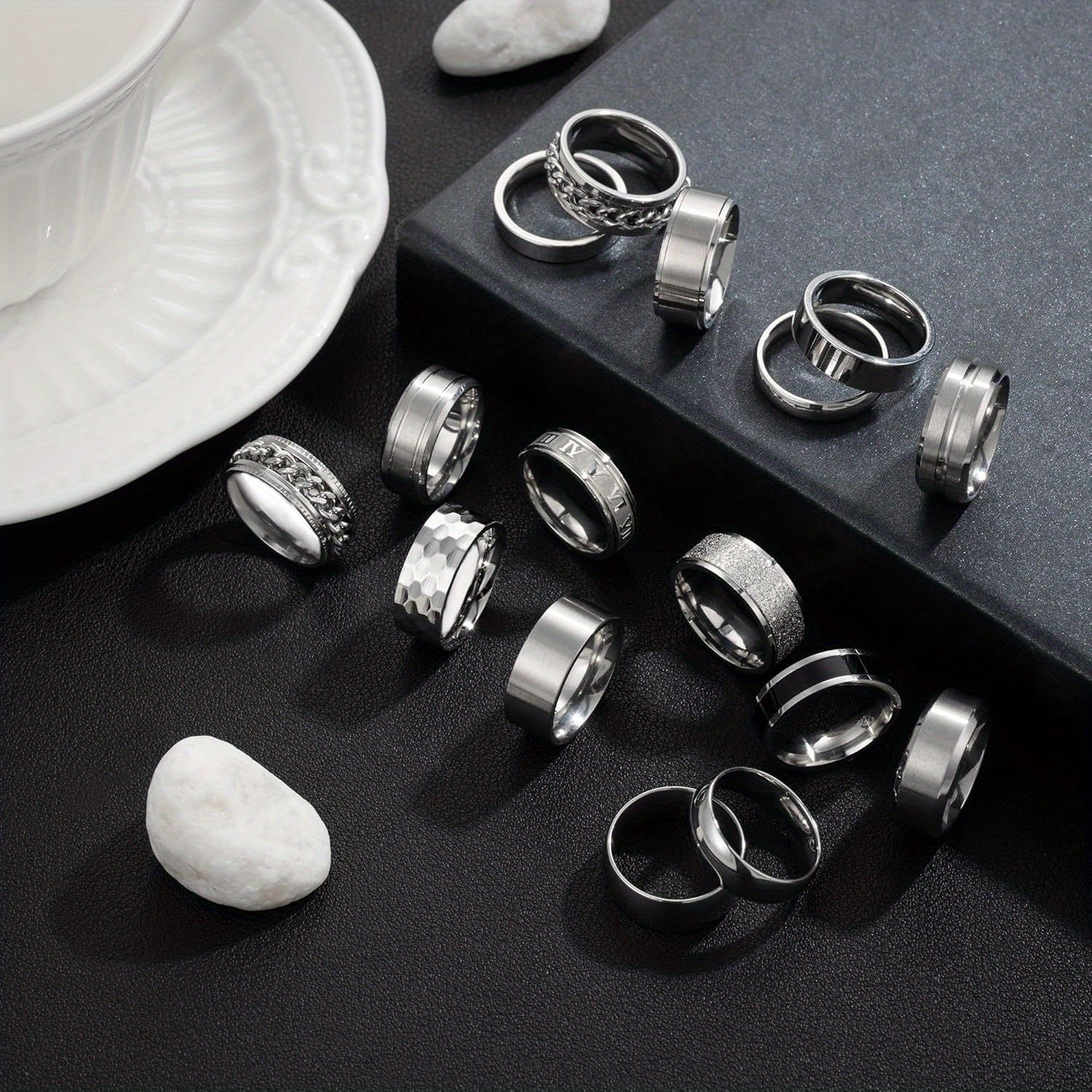 16pcs Men's 201 Stainless Steel Rings, Women's Cold Strap Rings, Men's Simple Engagement Ring Set