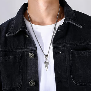 A 3pcs Arrow Jewelry Set for Men And Women, Including a Hip-Hop Chain, Bracelet, Ring, And Necklace.